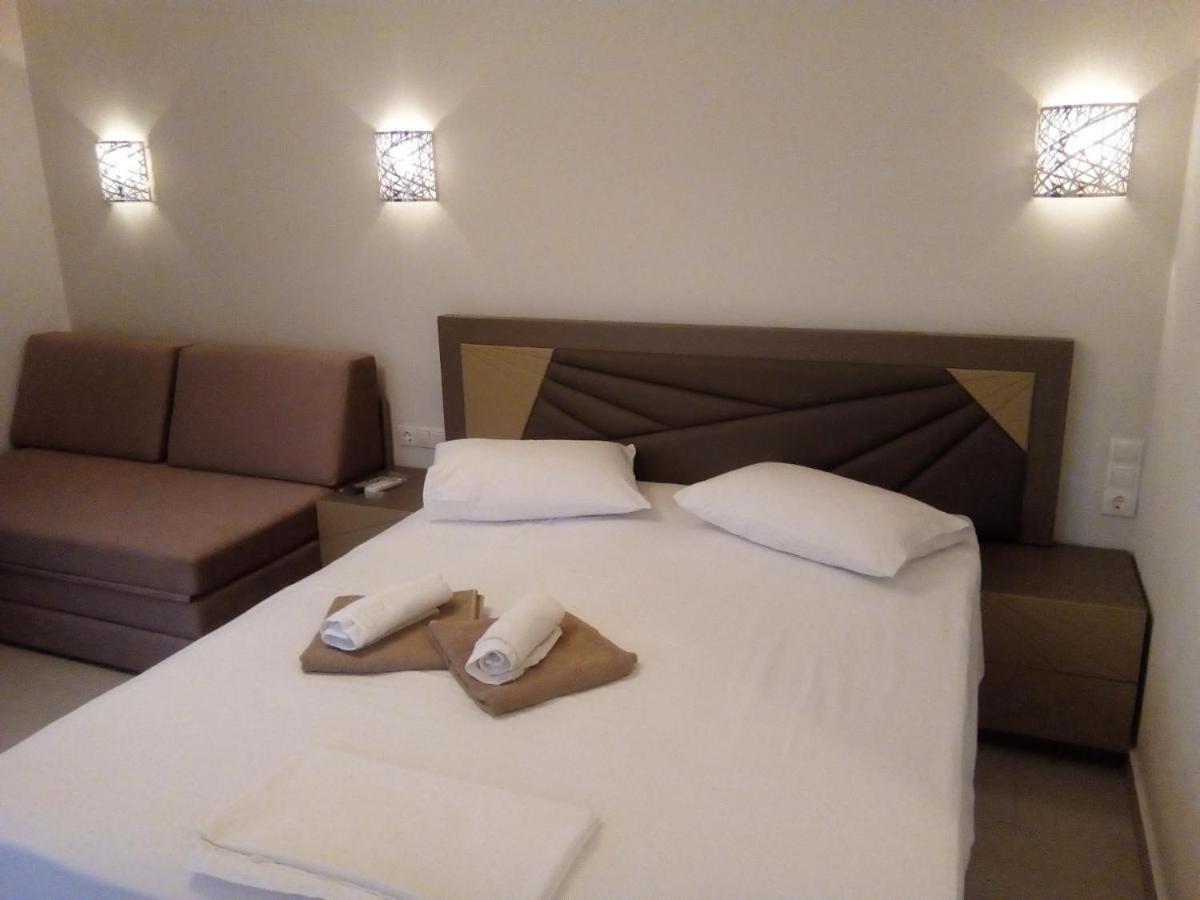 Petros House Aparthotel ซาร์ตี ภายนอก รูปภาพ