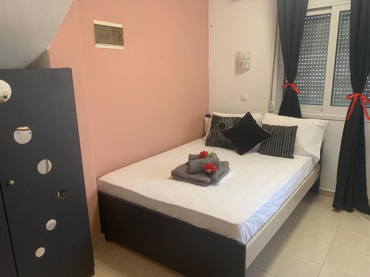 Petros House Aparthotel ซาร์ตี ภายนอก รูปภาพ