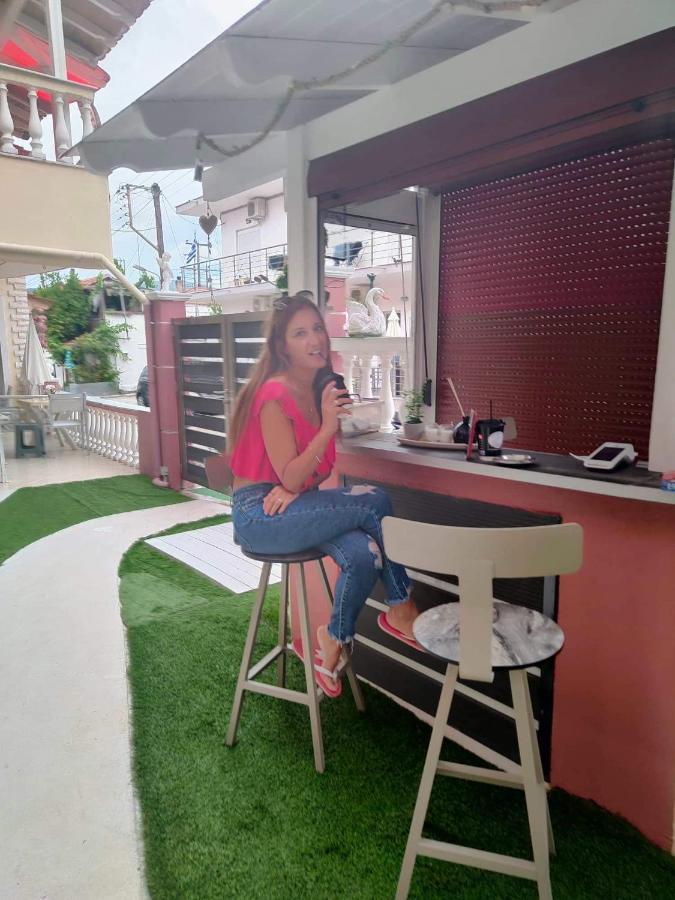 Petros House Aparthotel ซาร์ตี ภายนอก รูปภาพ