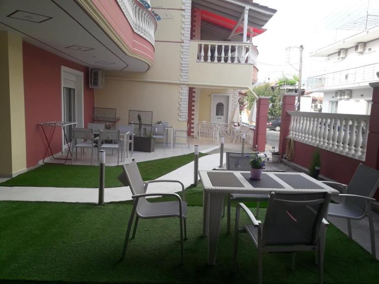 Petros House Aparthotel ซาร์ตี ภายนอก รูปภาพ