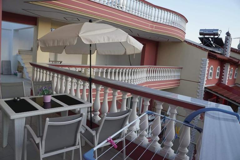 Petros House Aparthotel ซาร์ตี ภายนอก รูปภาพ